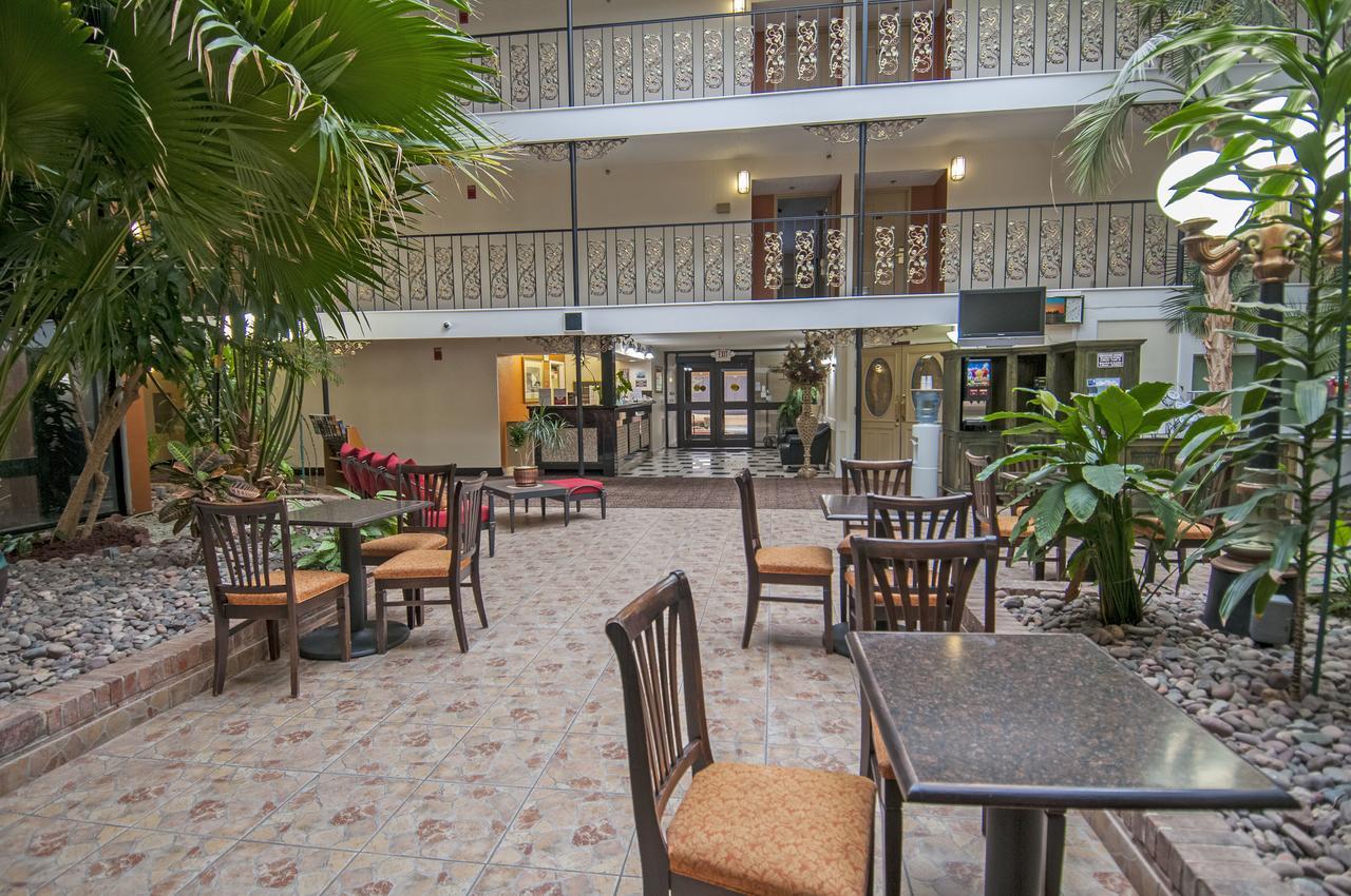 Governors Suites Hotel Oklahoma City Airport Area Buitenkant foto