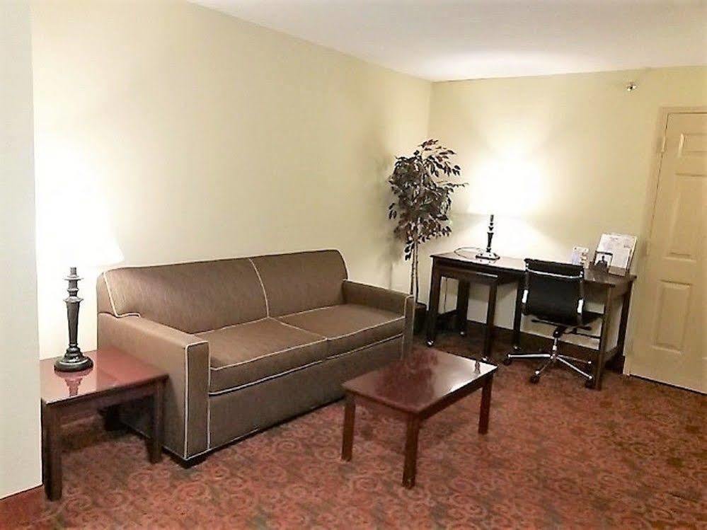Governors Suites Hotel Oklahoma City Airport Area Buitenkant foto